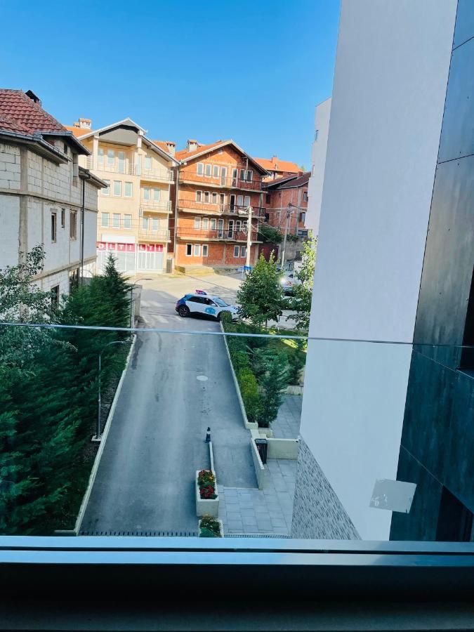 Tower Apartment Pristina Exterior foto